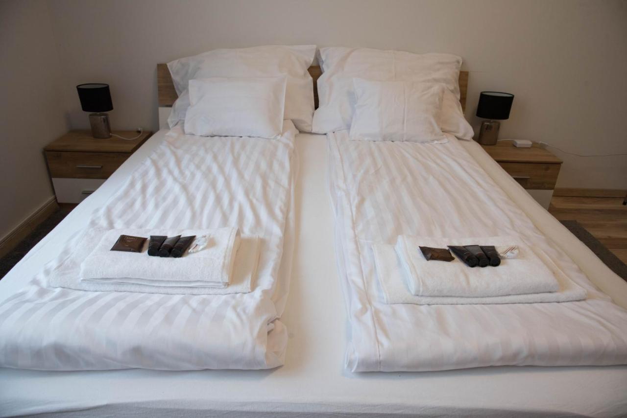 Molnar Apartment Cozy City Center Retreat For 2 Ac & Perfect Location! 부다페스트 외부 사진
