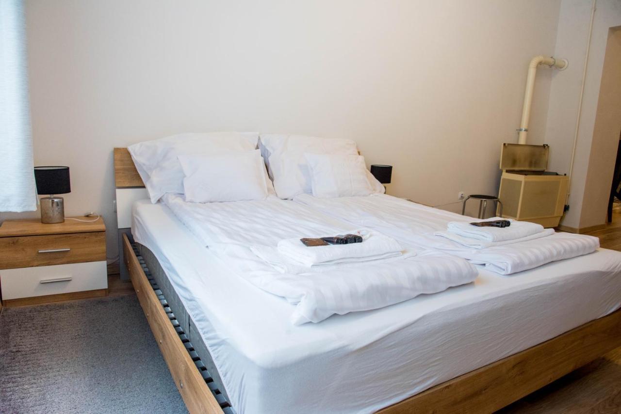 Molnar Apartment Cozy City Center Retreat For 2 Ac & Perfect Location! 부다페스트 외부 사진
