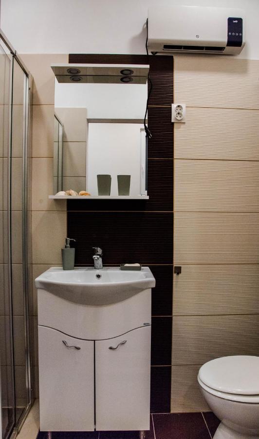 Molnar Apartment Cozy City Center Retreat For 2 Ac & Perfect Location! 부다페스트 외부 사진