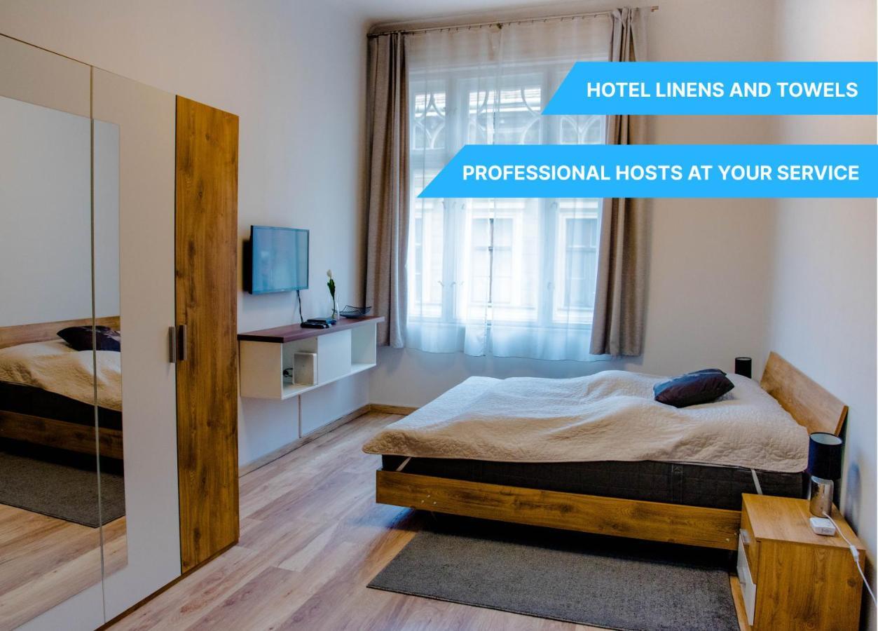 Molnar Apartment Cozy City Center Retreat For 2 Ac & Perfect Location! 부다페스트 외부 사진